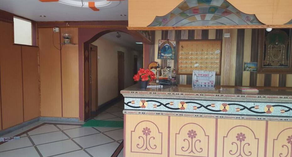 Dwarka Lodge Nandyal Price, Reviews, Photos & Address